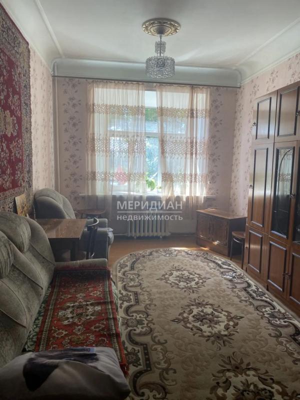 2-комн. квартира, 56 м², 2/4 этаж