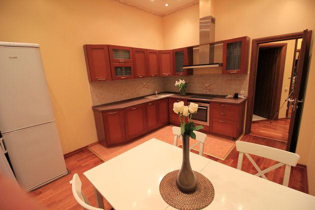2-комн. квартира, 70 м², 19/22 этаж