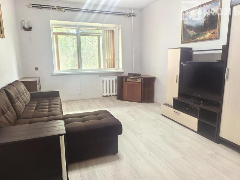 1-комн. квартира, 38 м², 1/5 этаж