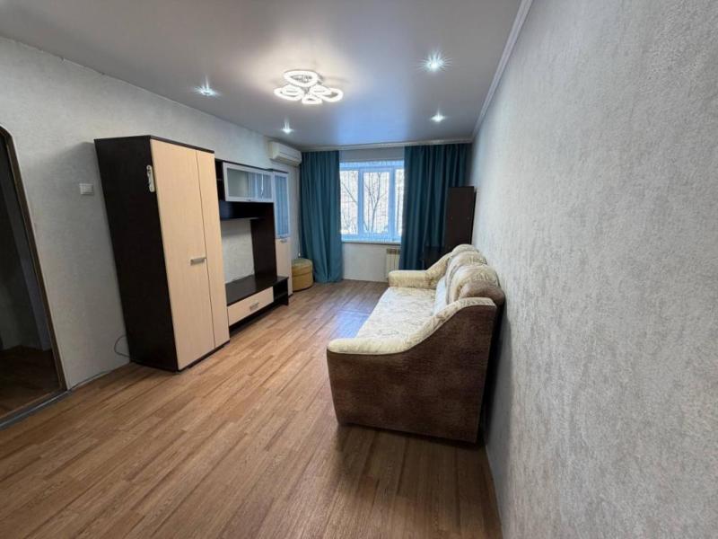 2-комн. квартира, 44 м², 2/5 этаж