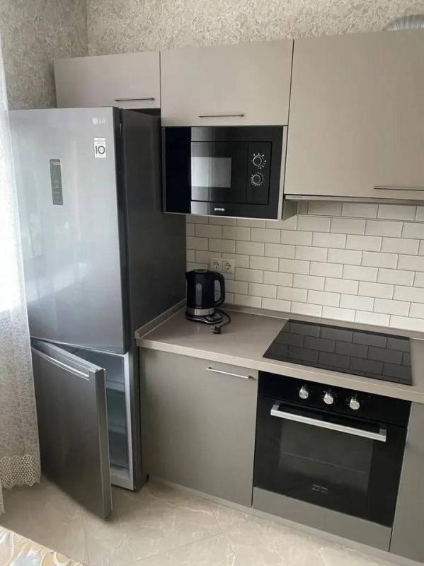 1-комн. квартира, 35 м², 4/19 этаж