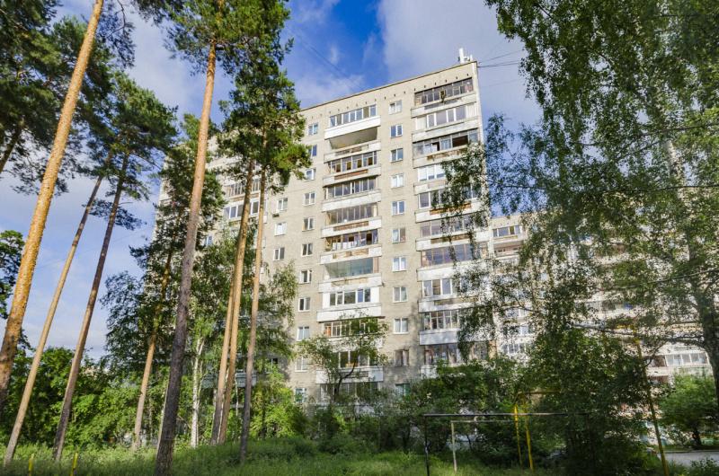 2-комн. квартира, 47 м², 10/12 этаж