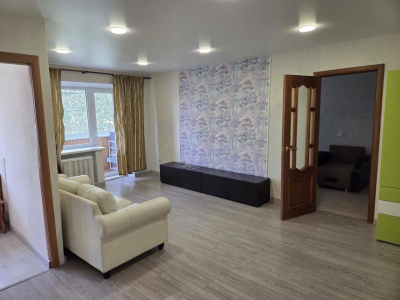 2-комн. квартира, 45 м², 5/5 этаж