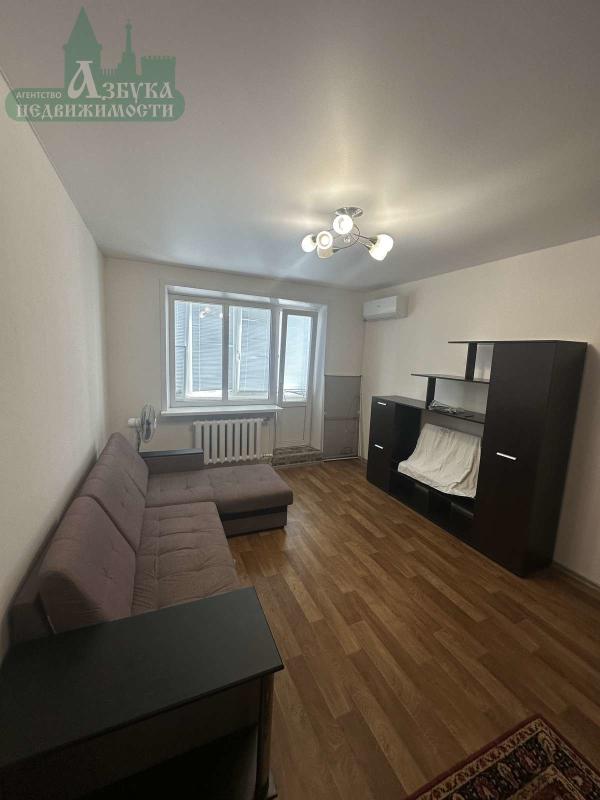 1-комн. квартира, 40 м², 9/9 этаж