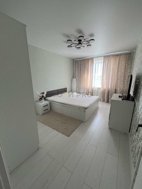 2-комн. квартира, 72 м², 3/9 этаж