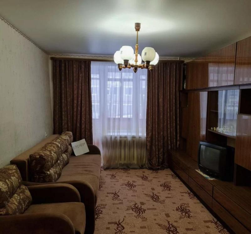 2-комн. квартира, 52 м², 2/5 этаж