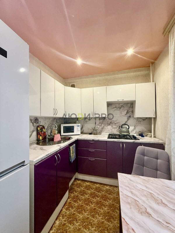 2-комн. квартира, 48 м², 1/5 этаж