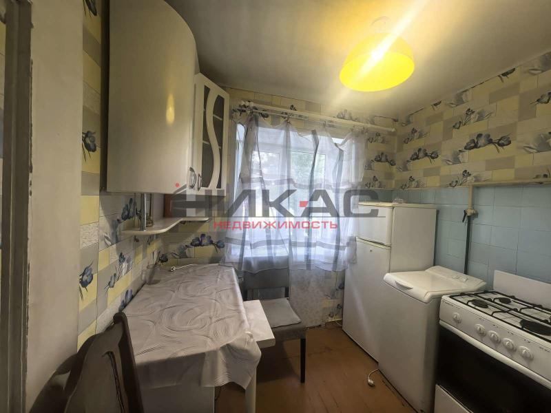 2-комн. квартира, 42 м², 1/5 этаж