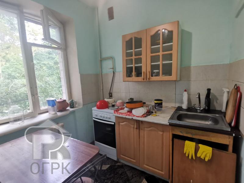 2-комн. квартира, 41 м², 3/5 этаж