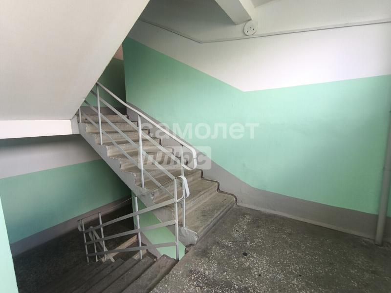 3-комн. квартира, 65 м², 6/9 этаж