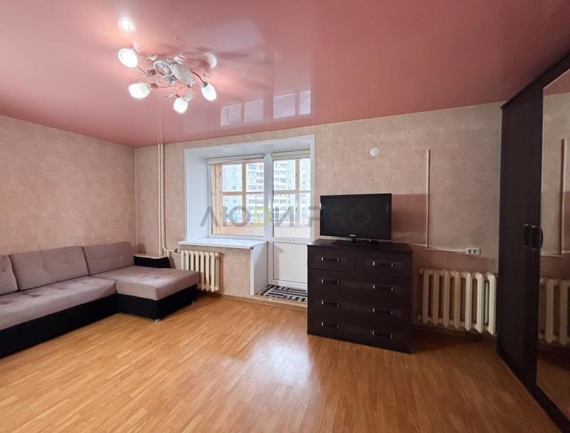 2-комн. квартира, 49 м², 2/10 этаж