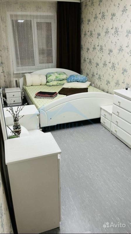 2-комн. квартира, 42 м², 1/5 этаж