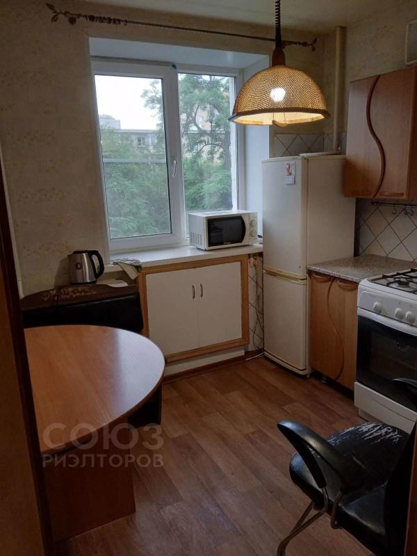 1-комн. квартира, 33 м², 3/5 этаж