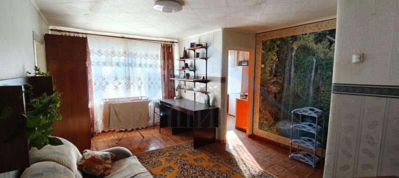2-комн. квартира, 42 м², 3/5 этаж