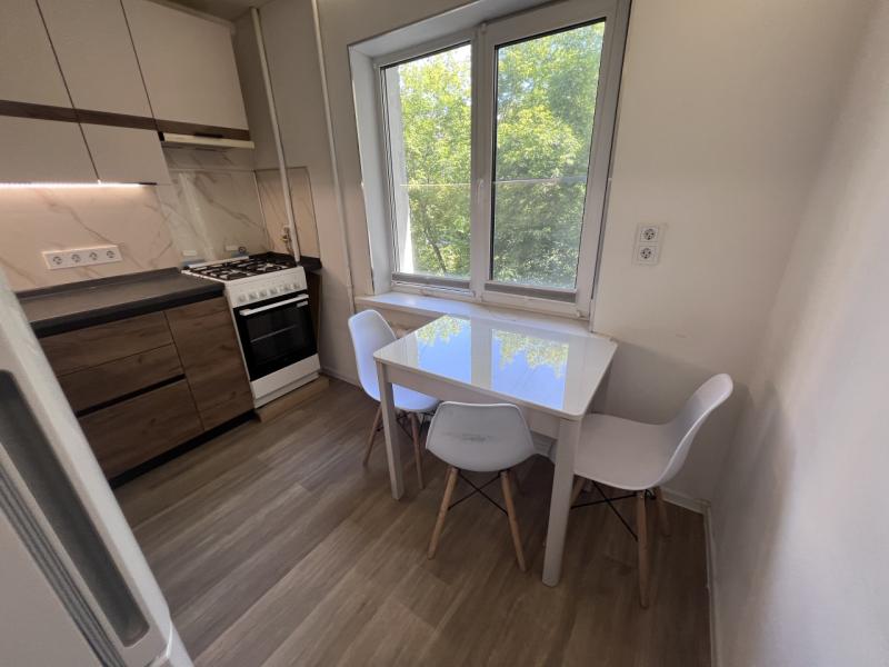 2-комн. квартира, 43 м², 2/5 этаж