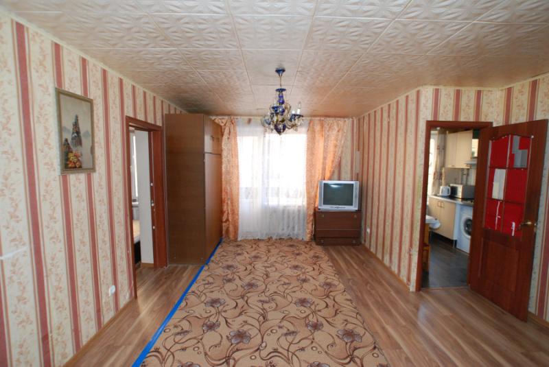 2-комн. квартира, 44 м², 3/9 этаж