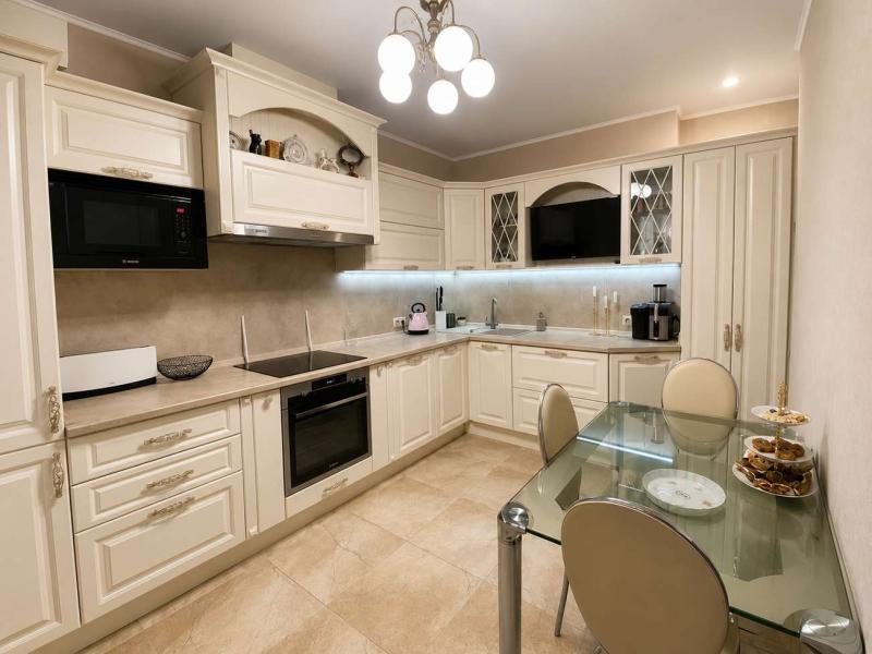 2-комн. квартира, 58 м², 8/16 этаж