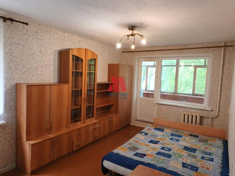 2-комн. квартира, 44 м², 3/5 этаж