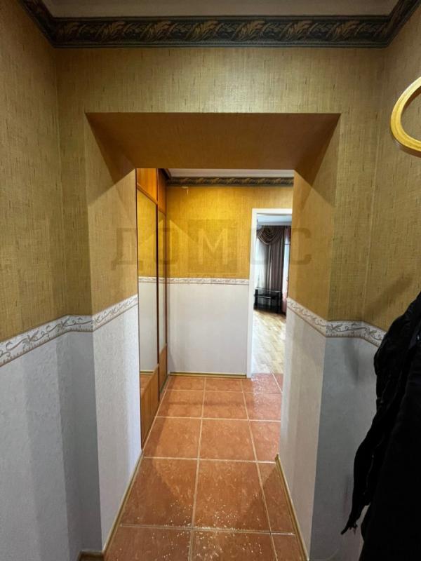 3-комн. квартира, 90 м², 8/10 этаж