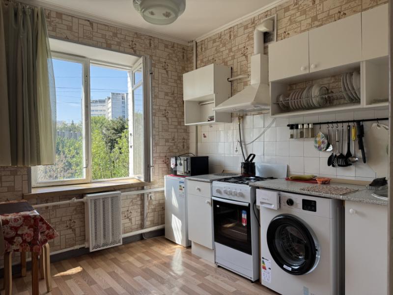 1-комн. квартира, 36 м², 4/5 этаж