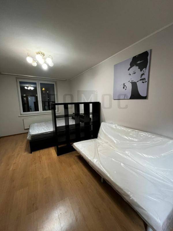 1-комн. квартира, 50 м², 3/25 этаж