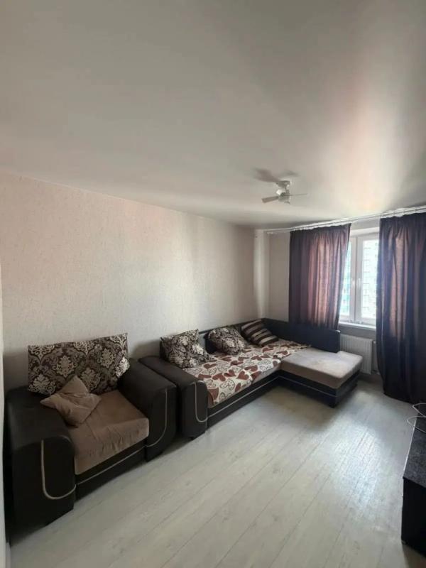 2-комн. квартира, 52 м², 13/18 этаж