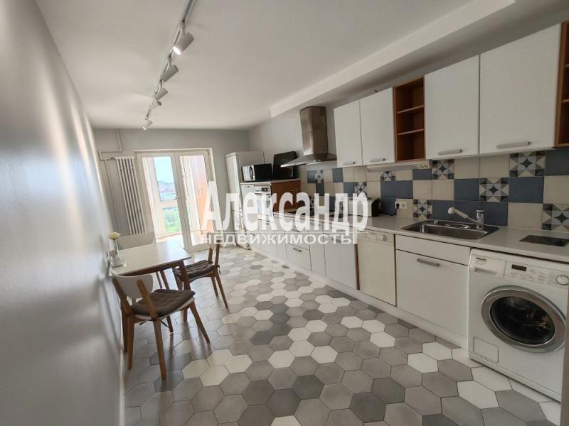 2-комн. квартира, 85 м², 13/18 этаж