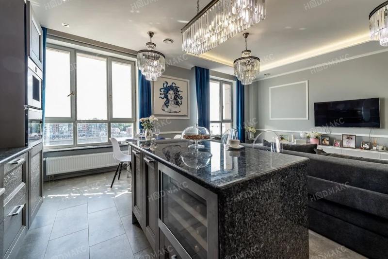 3-комн. квартира, 104 м², 11/17 этаж