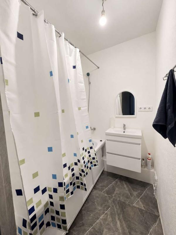2-комн. квартира, 58 м², 8/19 этаж