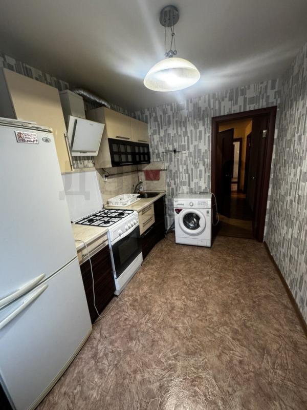 3-комн. квартира, 54 м², 3/9 этаж