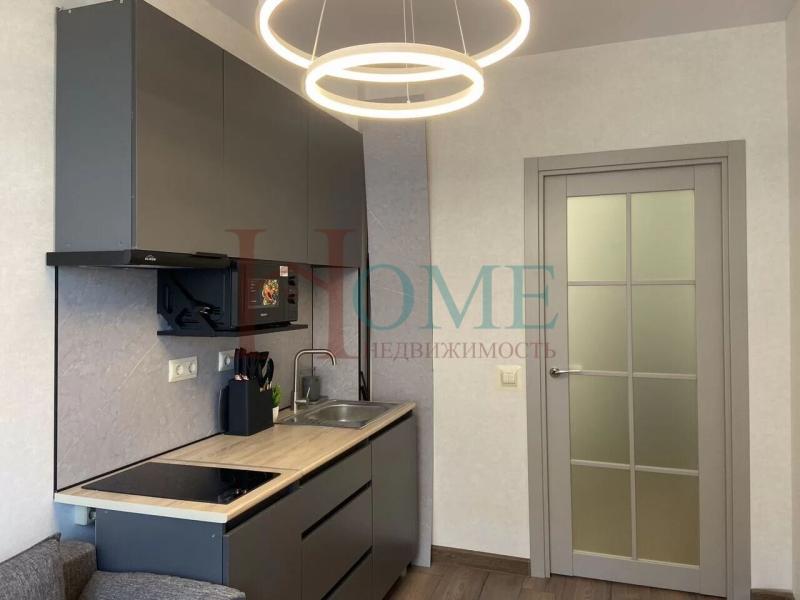 1-комн. квартира, 32 м², 18/24 этаж