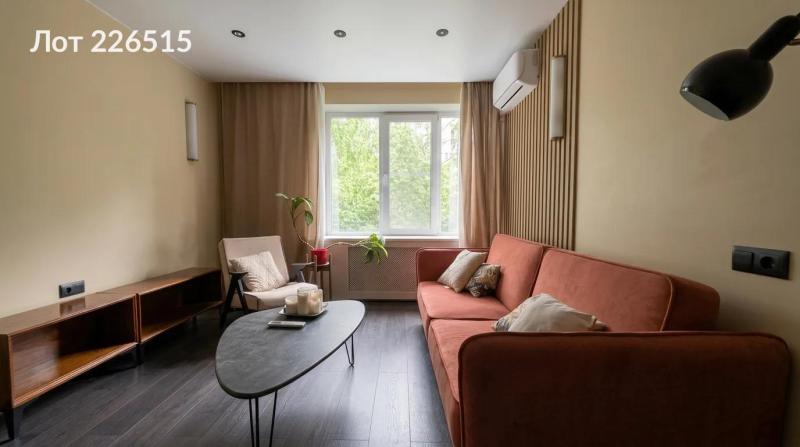 2-комн. квартира, 51 м², 2/12 этаж