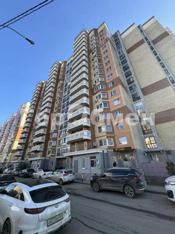 1-комн. квартира, 38 м², 8/17 этаж