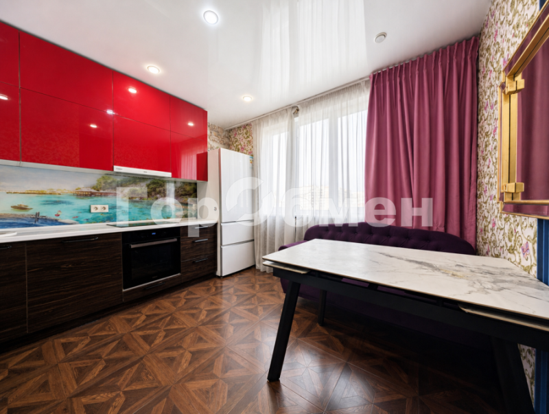 3-комн. квартира, 74 м², 11/17 этаж