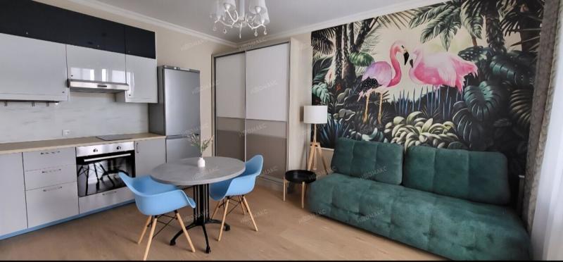 2-комн. квартира, 46 м², 23/25 этаж