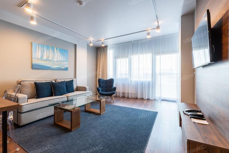 2-комн. квартира, 56 м², 2/8 этаж