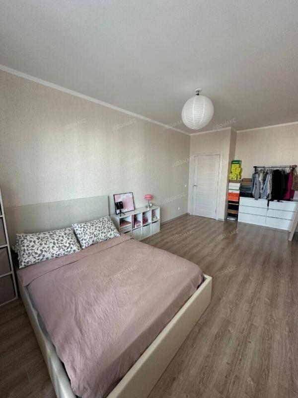 3-комн. квартира, 84 м², 17/18 этаж