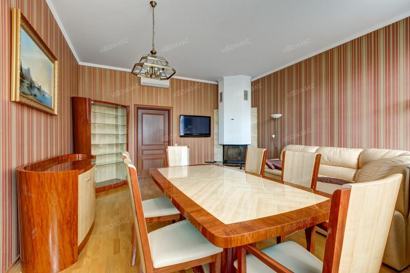 3-комн. квартира, 130 м², 10/11 этаж