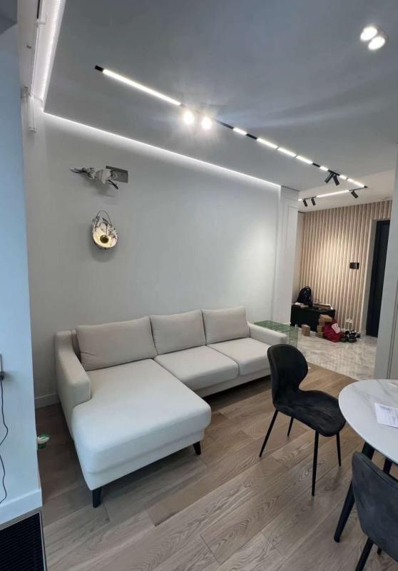 3-комн. квартира, 87 м², 8/20 этаж