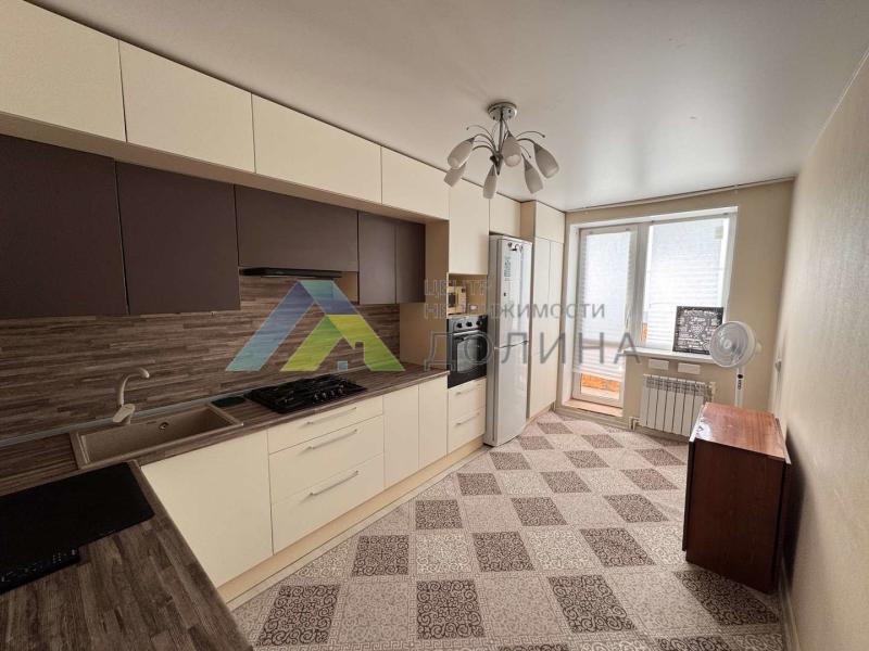 2-комн. квартира, 52 м², 1/3 этаж