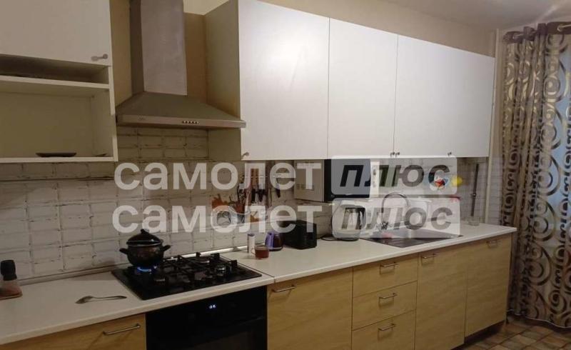 3-комн. квартира, 93 м², 4/7 этаж