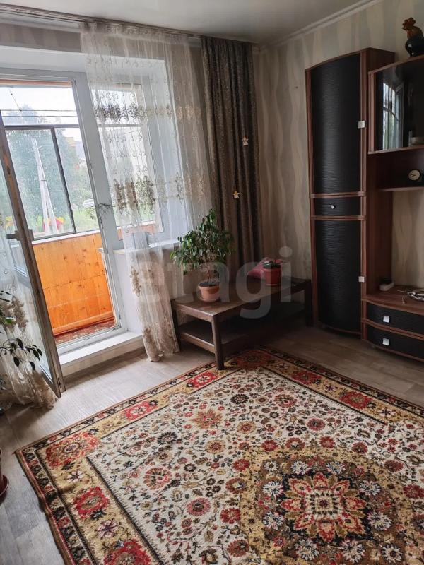 2-комн. квартира, 52 м², 2/5 этаж