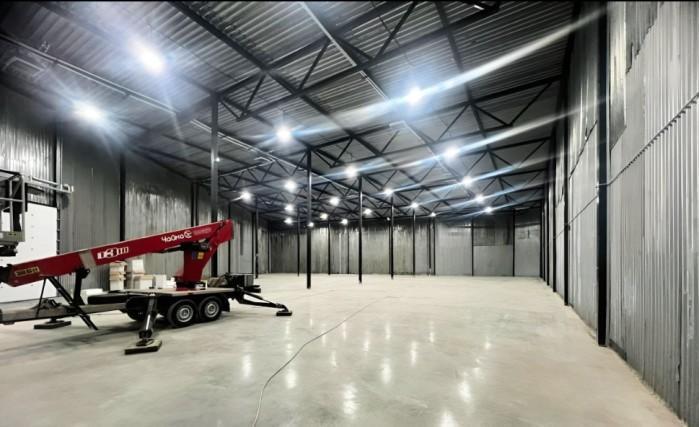 Производство, 1 200 м²