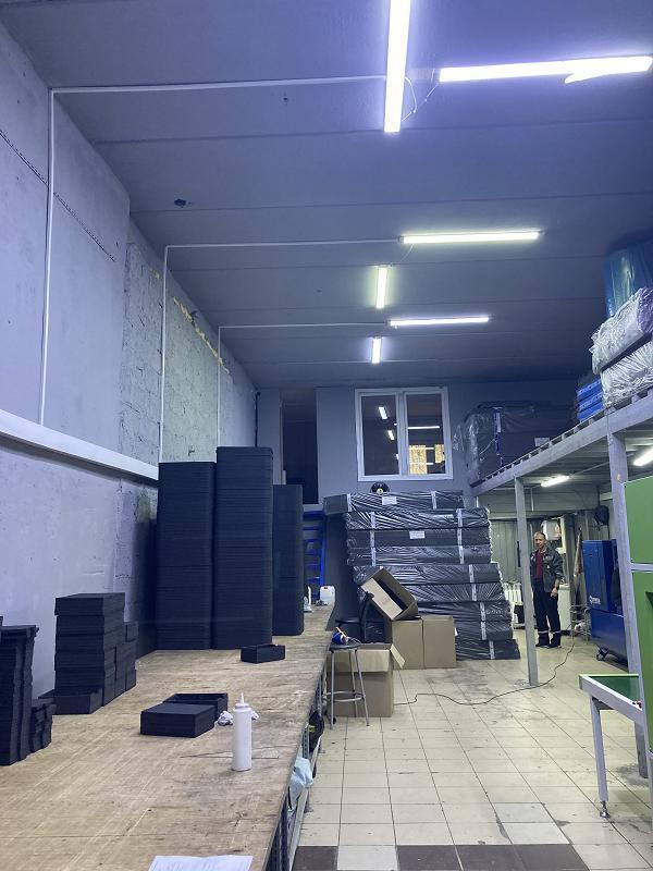 Производство, 180 м²