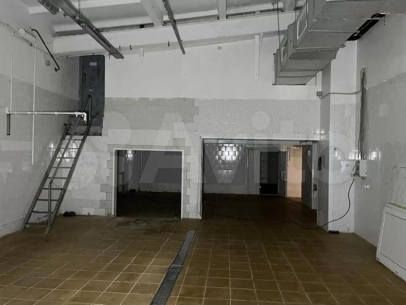 Производство, 1 200 м²