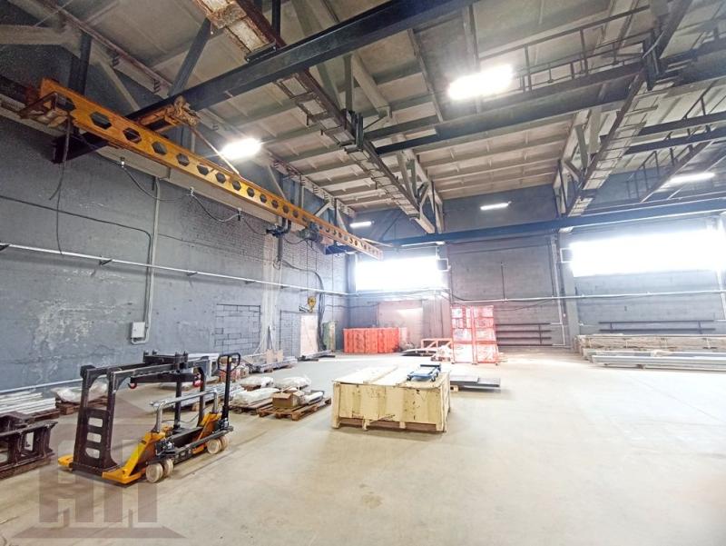 Производство, 1 700 м²