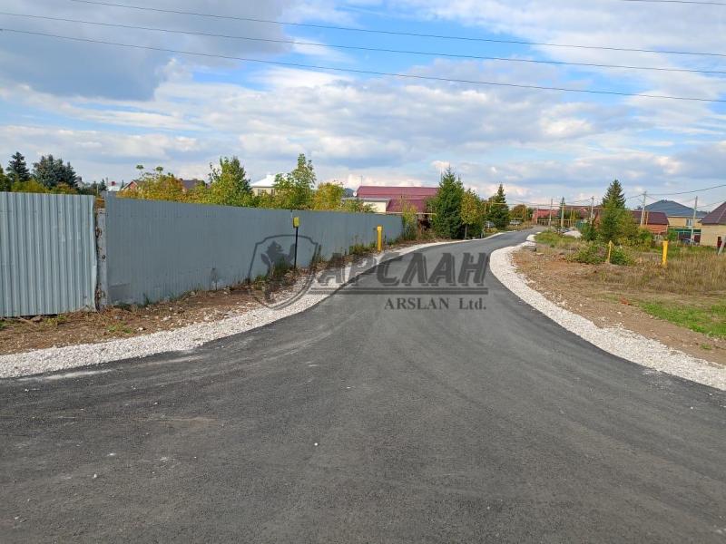 Коммерческая земля, 