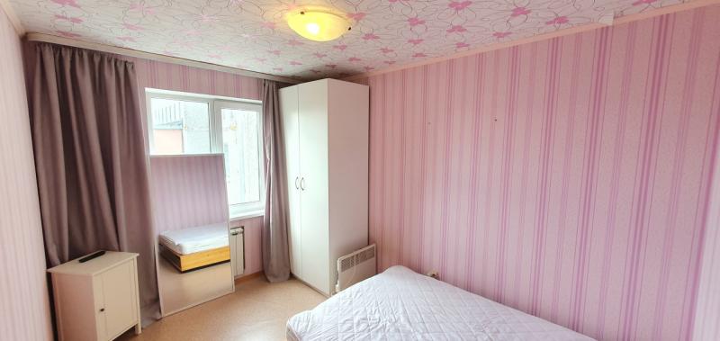 1 комната в 4-комнатной квартире, 13 м²