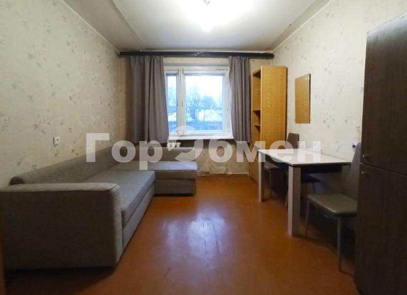 1 комната в 8-комнатной квартире, 12.3 м²