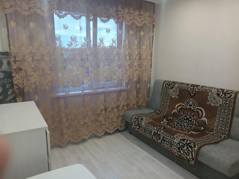 1 комната в 4-комнатной квартире, 12 м²